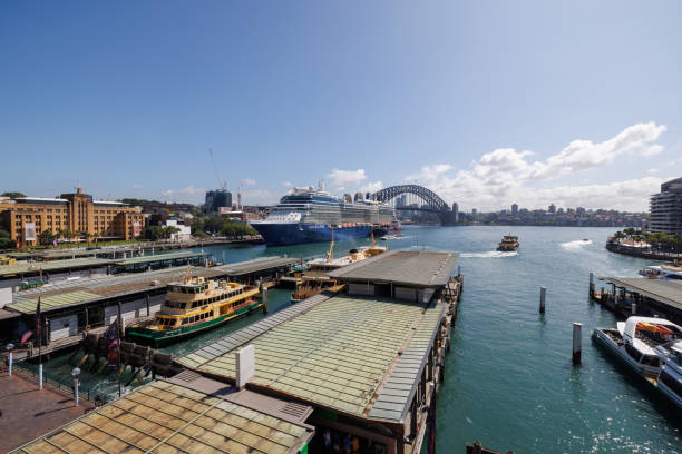 sydney harbor ferry