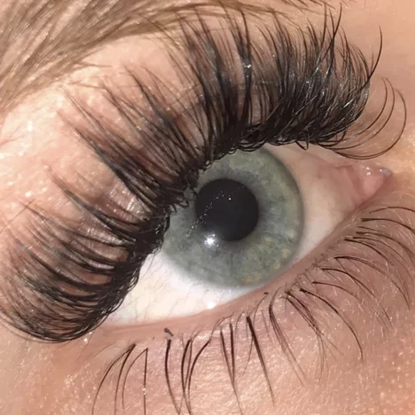 How much does it cost to get your eyebrow tattoo removed?